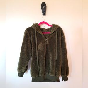 Dark Green Size M (Womens) Sherpa Pull-over Hoodie